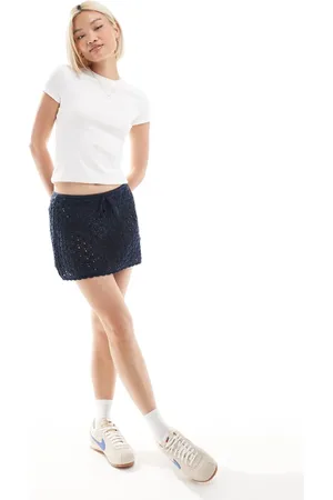 Hollister Low rise crochet mini skirt in