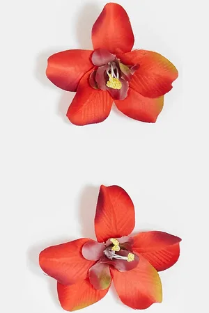 DesignB London Pack of 2 flower hair clips in