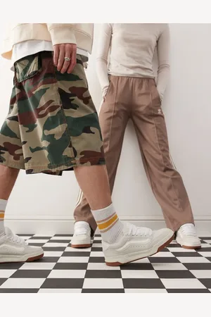 Vans Hylane chunky suede trainers in off
