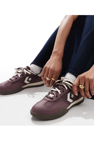 Converse Run Star Trainers in