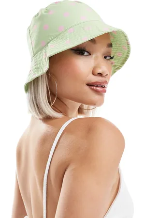 Pieces® Bucket hat in neon green & pink spot