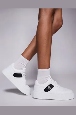 Armani Exchange Trainers with logo in white and
