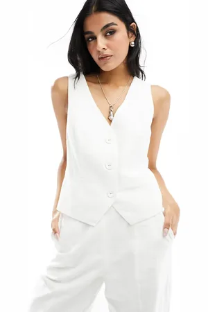 4th & Reckless Linen look tailored cross back waistcoat co-ord in