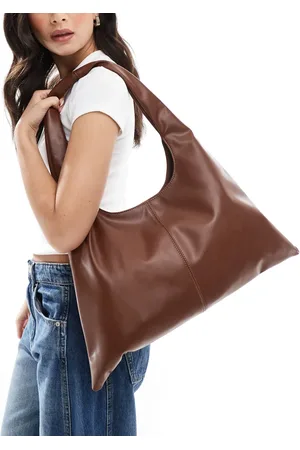 Glamorous Winged shoulder tote bag in chocolate
