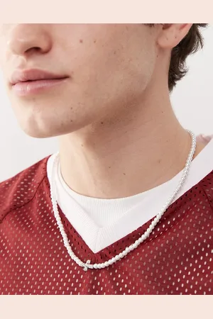 FADED FUTURE Pearl necklace with cross pendant in