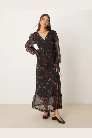 Miss Selfridge Lace insert maxi dress in floral print