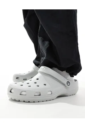 Crocs Unisex Classic clogs in atmosphere