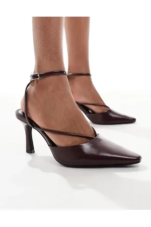 Pull&Bear Pointed toe heel in burgundy