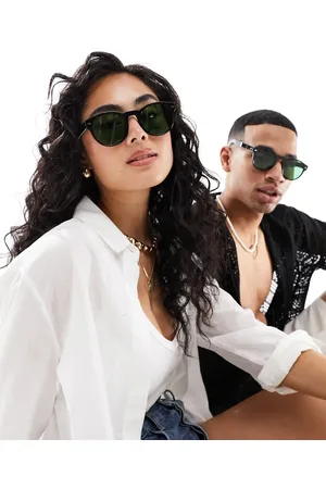 Spitfire Cut ninety five round sunglasses in with green lens