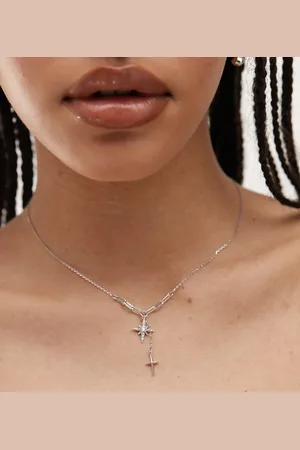 En Route Melissa chain necklace with star pendant in sterling