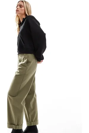 ASOS Petite tapered trousers with turn up detail in olive - KHAKI