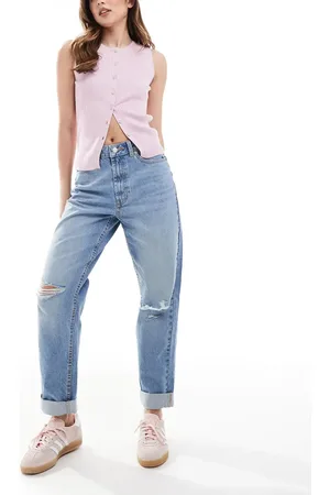ASOS High rise relaxed mom jeans in lightwash with knee rips