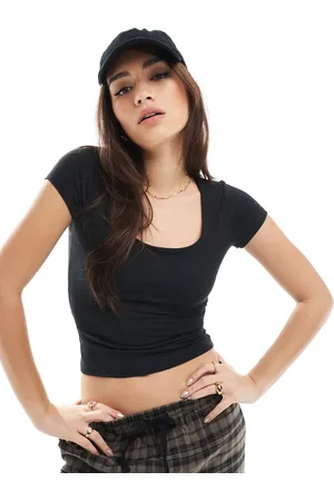 Hollister Scoop neck top t-shirt in