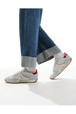 Stradivarius Leather trainer in