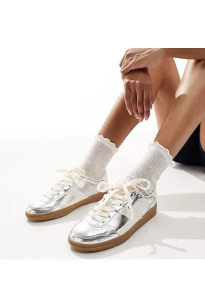 Stradivarius Gum sole trainer in