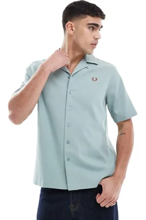 Fred Perry Short sleeve revere collared shirt in ice