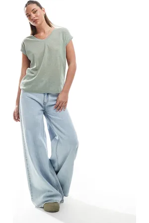ONLY V neck t-shirt in sage metallic
