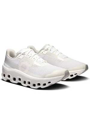 On Running ON Cloudmonster Void performance running trainers in