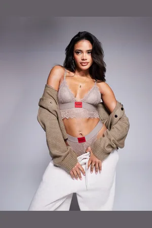 HUGO BOSS Co-ord lace bra in with red label logo