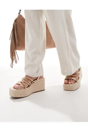 Stradivarius Strappy wedge in