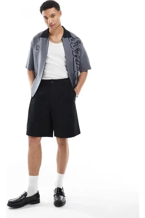 Hollister Bermuda short in