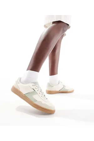 Stradivarius Gum sole trainer in