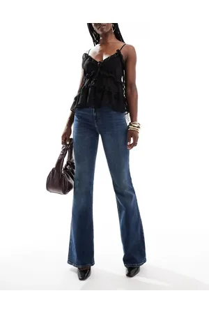 Pull&Bear Mid rise flared jean in dark