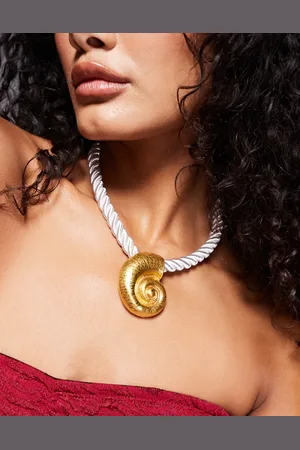 Kaiia Exclusive rope chain shell necklace in
