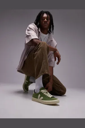 Veja Campo bold trainer in kiwi pierre