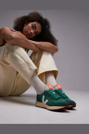 Veja Paulistana trainer in emeraude