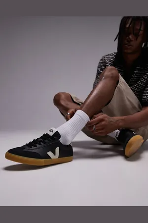 Veja Volley trainer in pekin bark