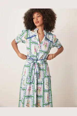 HOPE & IVY Button front midi dress with tiered skirt and tie waist in multi