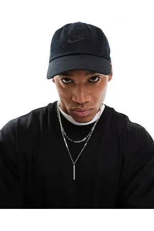 Nike Club logo cap in