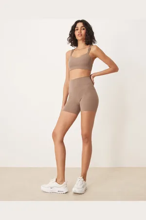Nike Zenvy Dri-FIT soft touch high waisted 5 inch shorts in