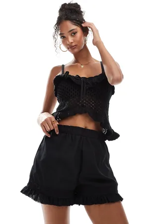 Brave Soul Pull on shorts with frill detail in