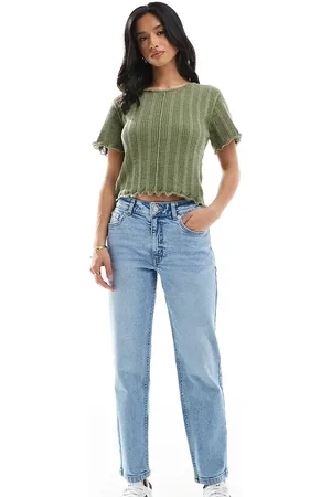 ASOS ASOS DESIGN Petite slim fit comfort mom jeans in mid