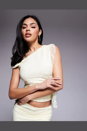 Love Triangle Lace asymmetric top co-ord in lemon