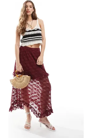 ONLY Tiered lace maxi skirt in burgundy