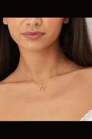 Accessorize Z twisted M initial necklace in plated