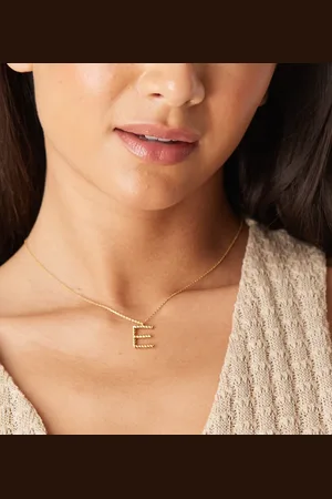 Accessorize Z twisted E initial necklace in plated