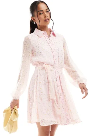 VERO MODA Smilla flippy belted shirt dress in ditsy floral