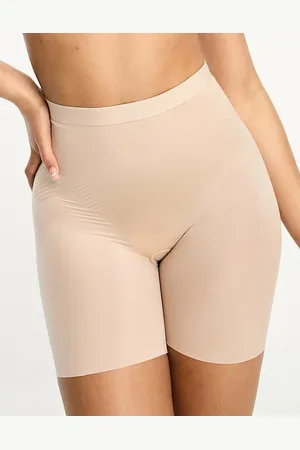 Spanx Invisible contouring girl short in champagne beige - BEIGE