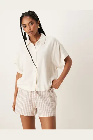 SELECTED Femme croppped linen shirt in cream