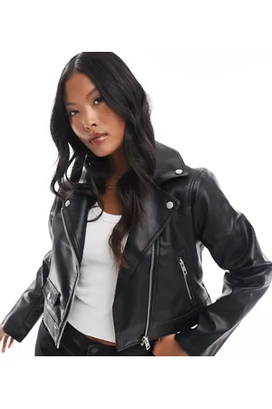 ASOS ASOS DESIGN Petite ultimate faux leather biker jacket in