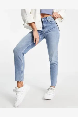 Pieces® Luna raw hem straight leg jeans in light wash