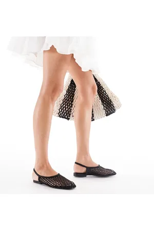 Stradivarius Woven cut out pointed pump in
