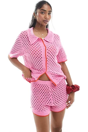 Pieces® Open knit short co-ord in and red