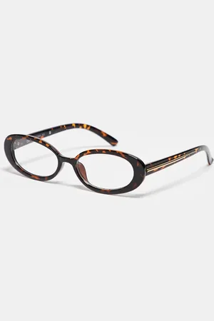 Reclaimed Oval blue light glasses in tortoiseshell