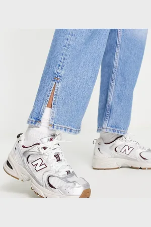 New Balance 530 trainers in and burgundy - exclusive to ASOS