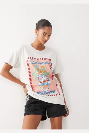 Reclaimed Cotton oversized t-shirt with vase art print in ecru